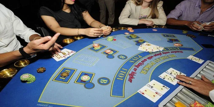 Variasi-Dan-Taruhan-Casino-Rusian-Poker